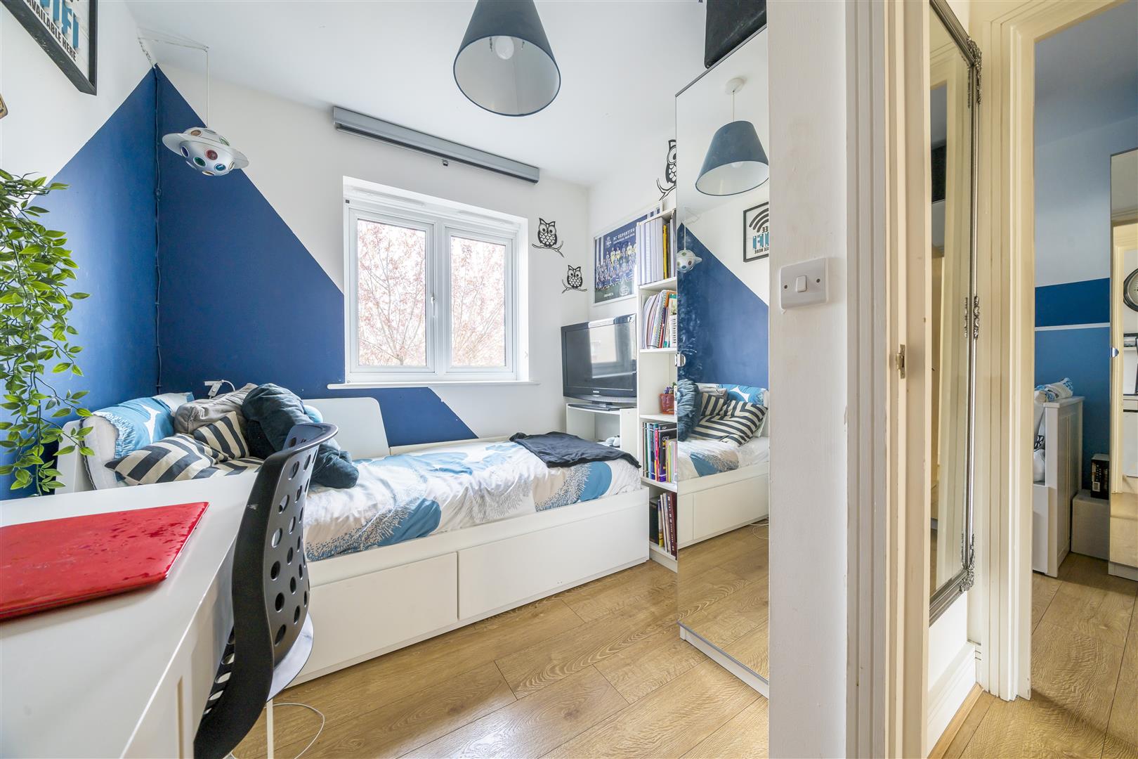 The Lakes, Larkfield, Aylesford Simon Miller & Company